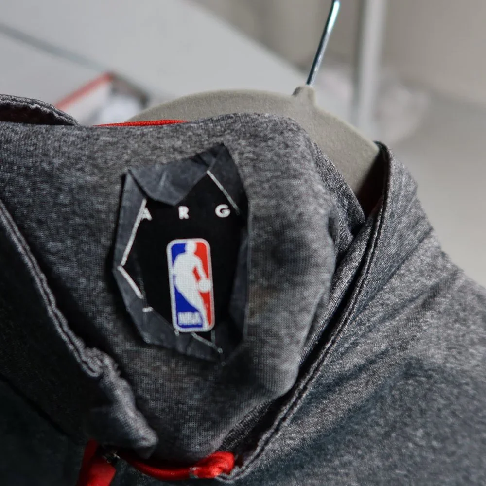 Toronto Raptors quarter zip - Picture 4 of 6